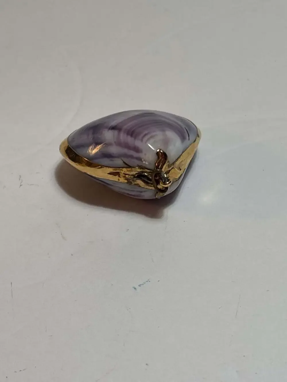 Vintage Purple Clam Shell Hinged Trinket Box with Brass Hardware